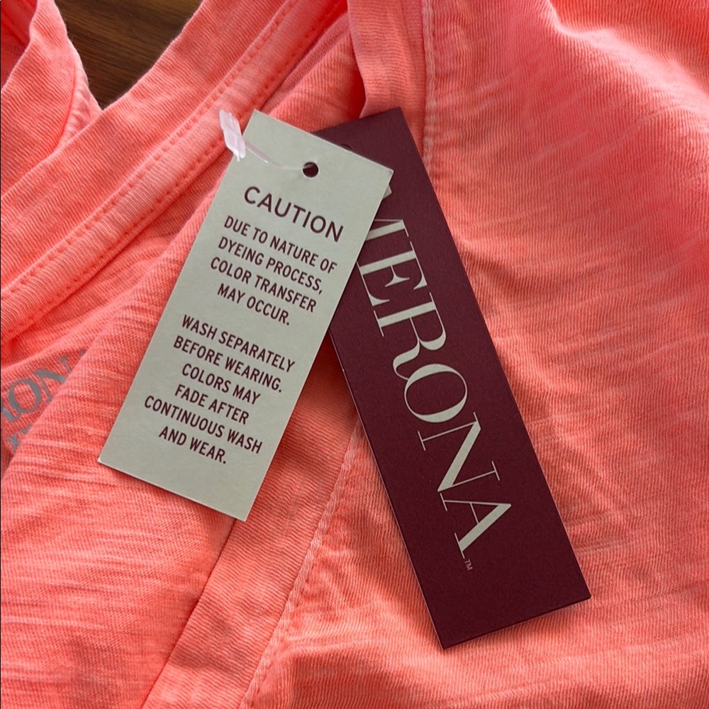 🆕 V-Neck Women's Top in Moxie Peach Size XXL - Picture 4 of 4
